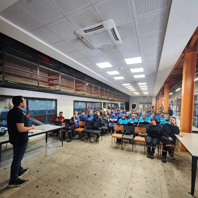 Üretim Ekiplerimizle Yapay Zekâ Odaklı Yeni Bir Öğrenme Süreci